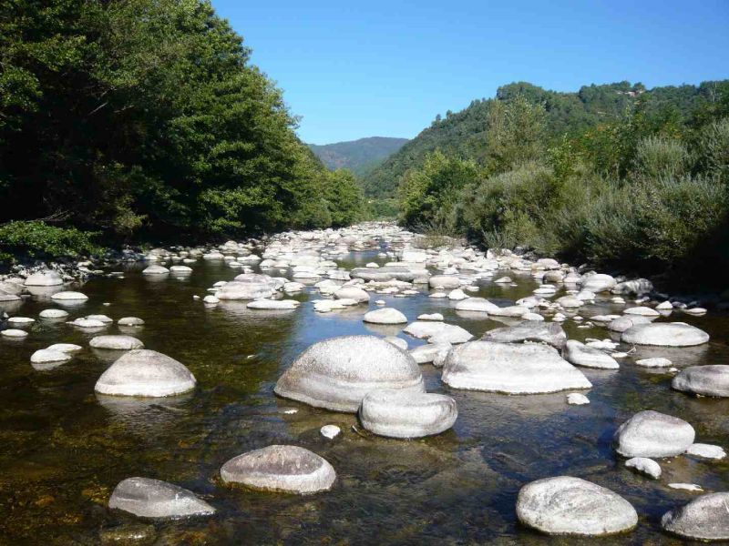 BEAUME - Hydromorphologie : vue sur la rivière