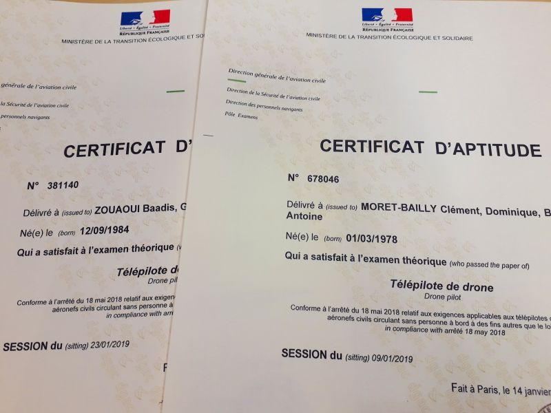 certificat télépilote drone Baadis et Clément
