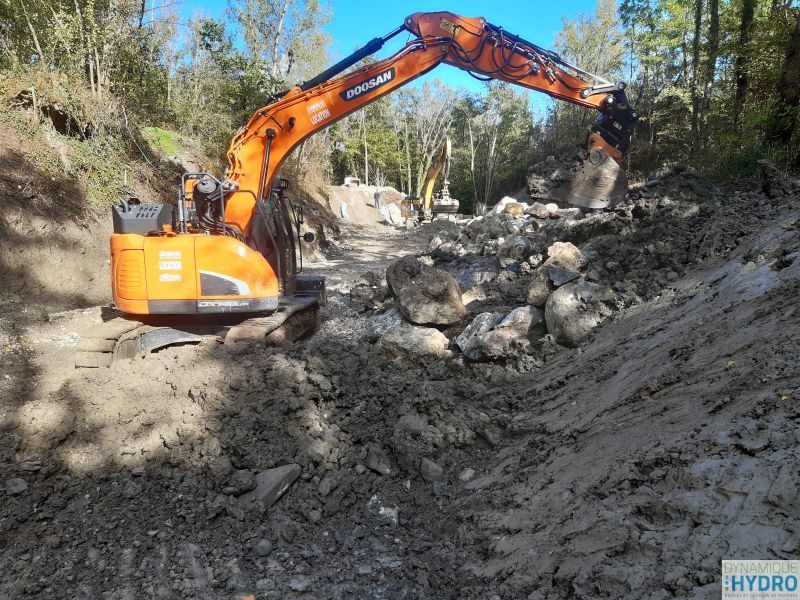 Chantier pour la continuité du seuil du Viéran