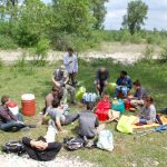 L'équipe Dynamique Hydro autour d'un picnic