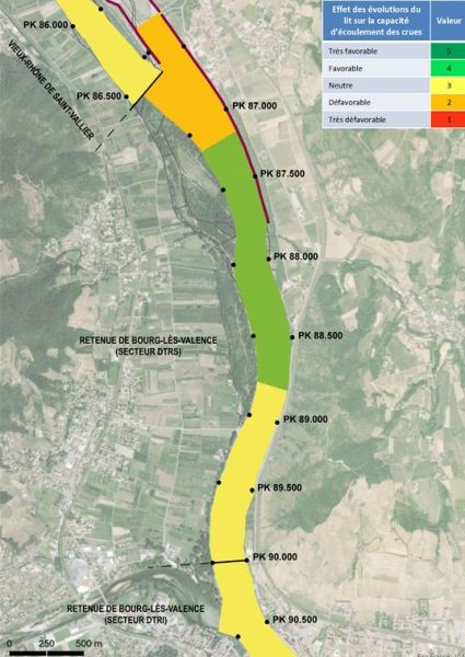 Carte des effets des évolutions du lit sur la capacité d'écoulement des crues pour l'analyse géomorphologique de l’évolution bathymétrique du Rhône pour la Compagnie Nationale du Rhône CNR